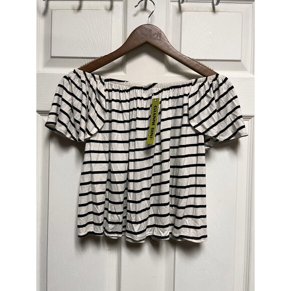0092) NWT $49‎ Gianni Bini Top Blouse Crop Shirt Size Xsmall New Black White - Picture 2 of 9